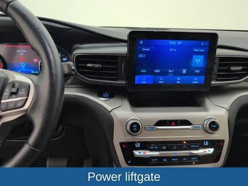 Used 2021 Ford Explorer XLT w/ Equipment Group 202A RWD image 17