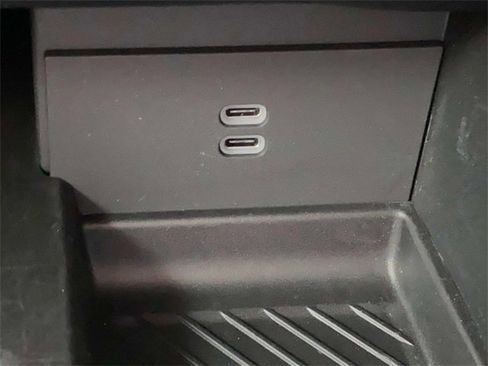 Used 2026 Chrysler Pacifica Pinnacle image 29