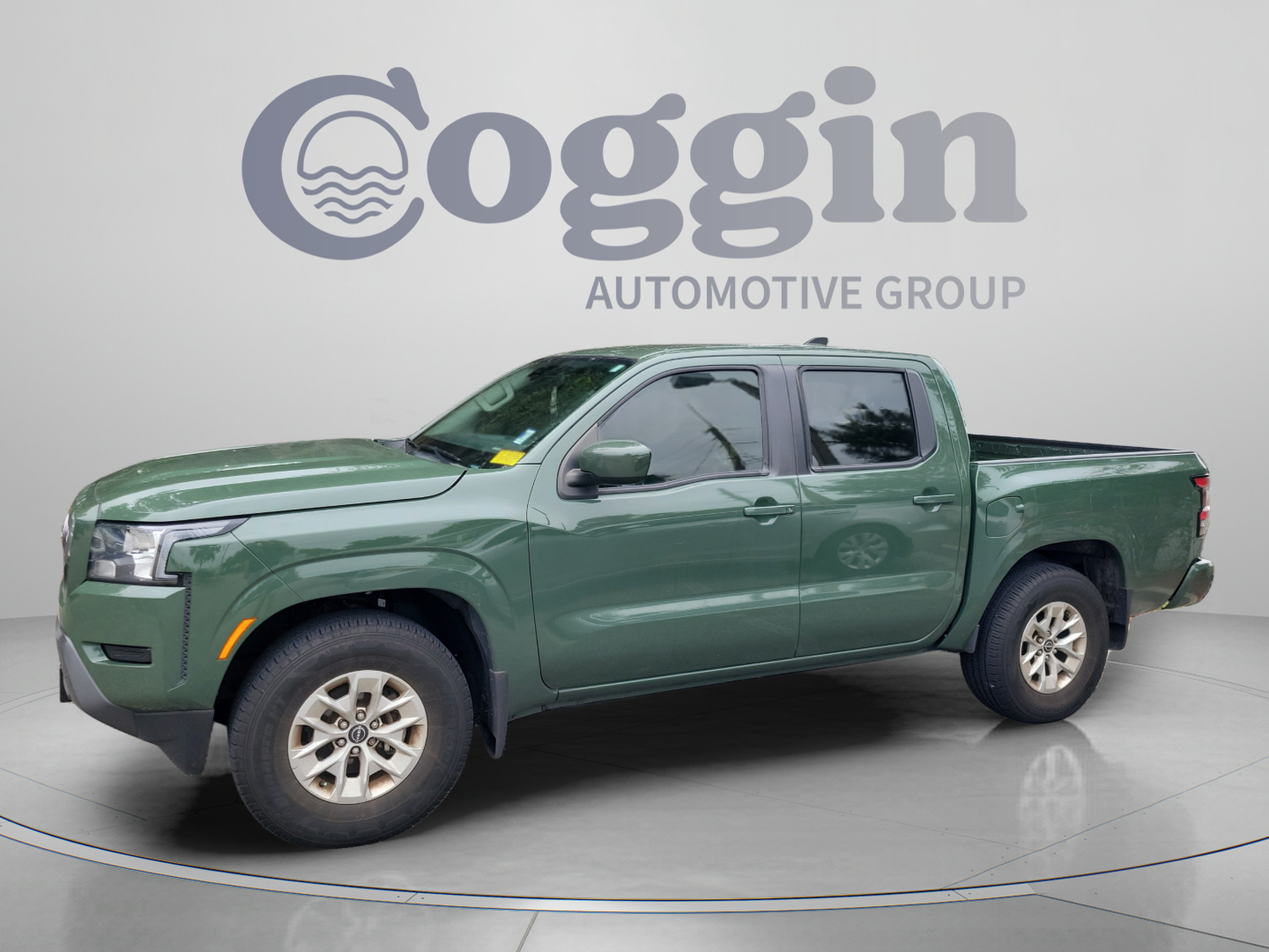 Used 2024 Nissan Frontier SV w/ Technology Package RWD image 3