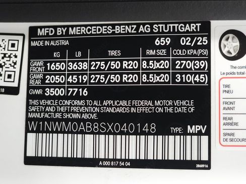 Certified 2025 Mercedes-Benz G 580 w/ EQ Technology image 37