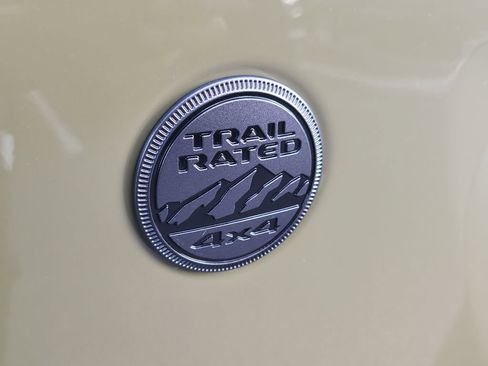 Used 2025 Jeep Wrangler Sport image 7