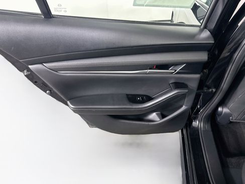 Used 2024 MAZDA MAZDA3 s FWD image 26