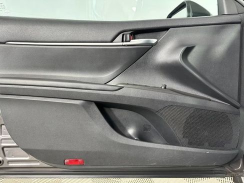 Used 2022 Toyota Camry SE AWD/4WD image 24