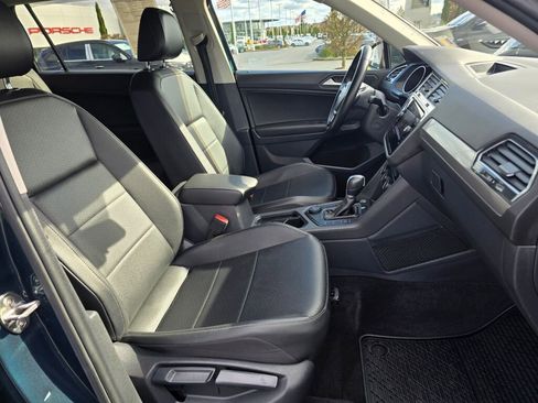 Used 2019 Volkswagen Tiguan SE w/ 3rd Row Seat Package image 29