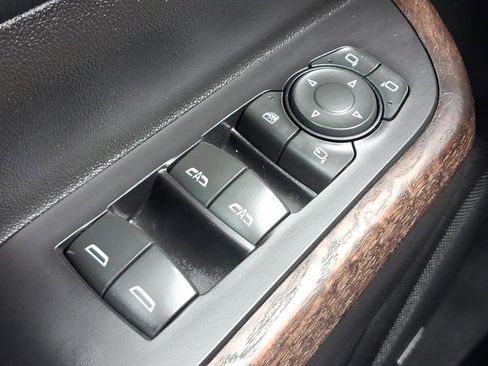 Used 2020 GMC Acadia Denali w/ Denali Ultimate Package image 13