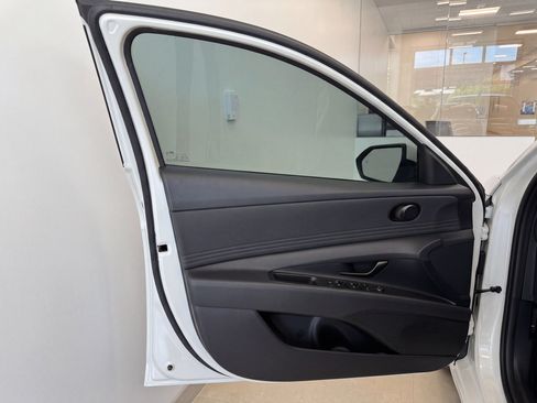 Used 2026 Hyundai Elantra SEL Sport Premium FWD image 10