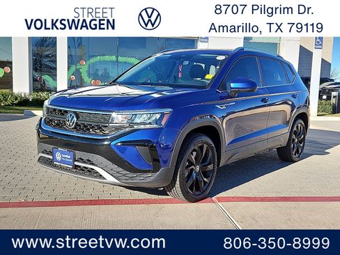 Certified 2023 Volkswagen Taos SE w/ Panoramic Sunroof Package image 1