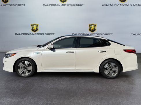 Used 2019 Kia Optima EX w/ Technology Package FWD image 2