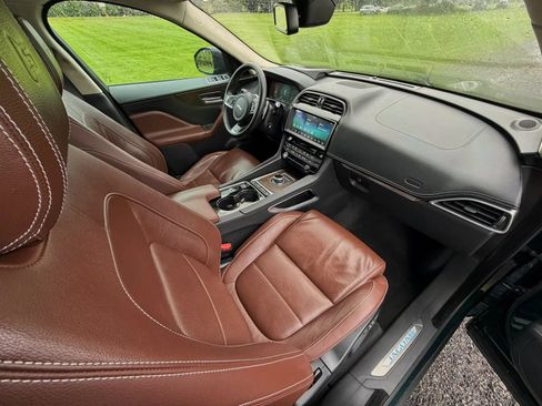 Used 2017 Jaguar F-PACE S AWD/4WD image 49
