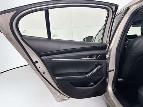 Used 2024 MAZDA MAZDA3 s FWD image 26