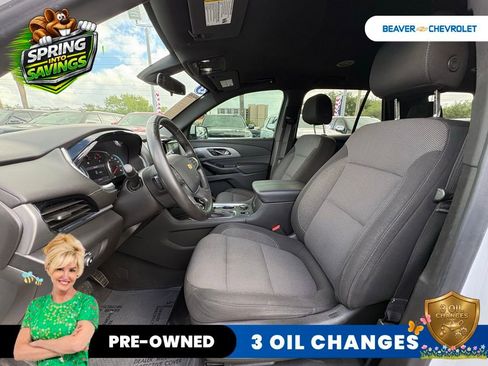 Used 2023 Chevrolet Traverse LT AWD/4WD image 13