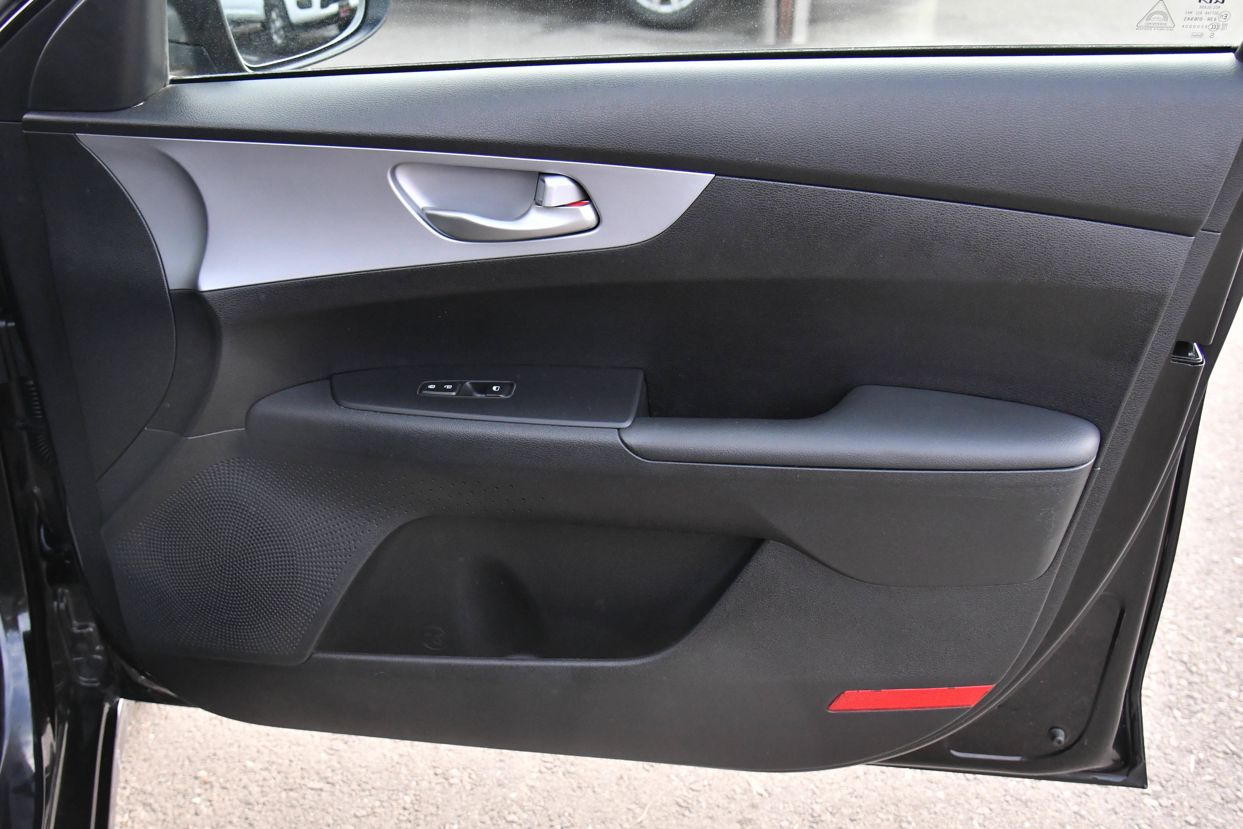Used 2024 Kia Forte LXS FWD image 34