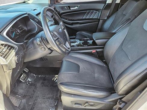Used 2016 Ford Edge Sport w/ Technology Package image 15