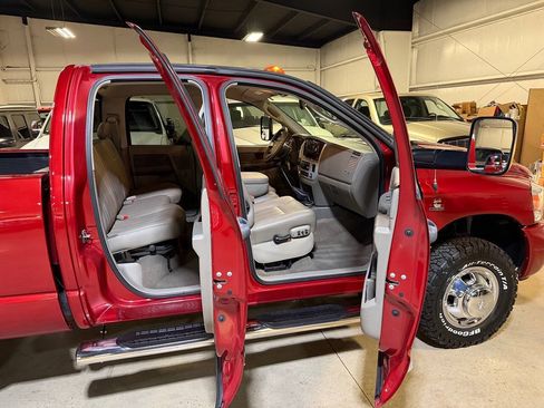 Used 2008 Dodge Ram 3500 Truck Laramie w/ Trailer Tow Group AWD/4WD image 49
