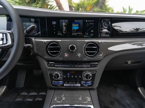 New 2027 Rolls-Royce Ghost Black Badge AWD/4WD image 35