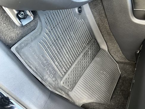 Used 2026 Toyota Grand Highlander AWD Hybrid image 24