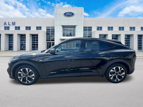 New 2026 Ford Mustang Mach-E Select RWD image 9