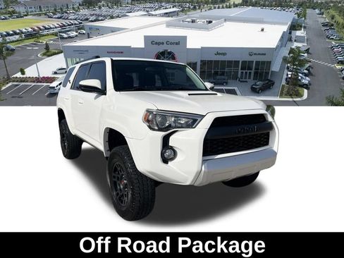 Used 2019 Toyota 4Runner TRD Off-Road AWD/4WD image 3