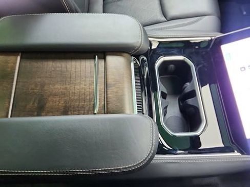 Used 2022 Jeep Grand Wagoneer Series II w/ Convenience Group III image 56