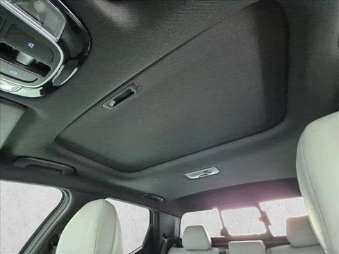 Certified 2025 Hyundai Santa Cruz SEL FWD image 16