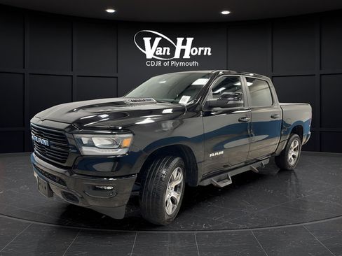 Used 2023 RAM 1500 Laramie AWD/4WD image 3