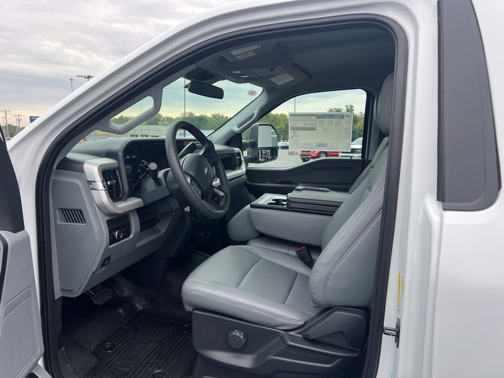 New 2027 Ford F350 XL w/ FX4 Off-Road Package AWD/4WD image 10