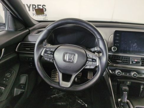 Used 2020 Honda Accord Sport image 17