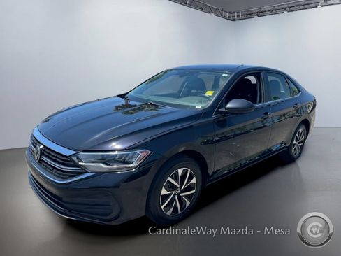 Used 2024 Volkswagen Jetta S FWD image 5