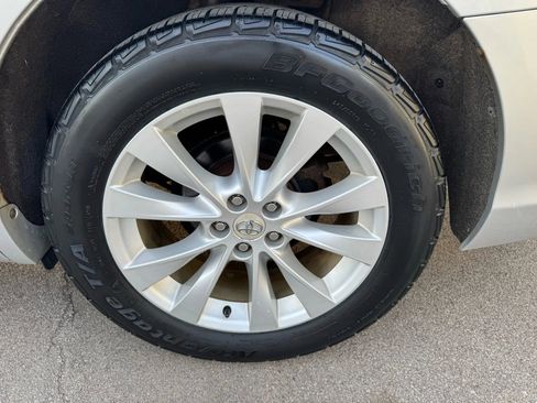 Used 2013 Toyota Venza XLE image 27