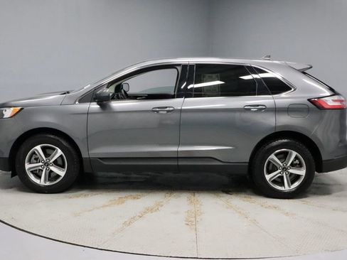 Certified 2024 Ford Edge SEL w/ Convenience Package AWD/4WD image 9