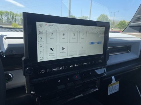 New 2025 GMC Hummer EV 2X image 14