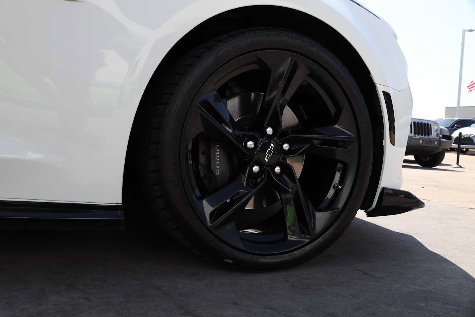 Used 2020 Chevrolet Camaro SS RWD image 56
