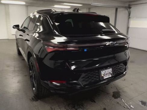 Certified 2025 Chevrolet Equinox EV RS image 7