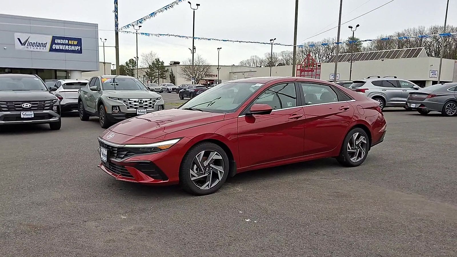 Certified 2024 Hyundai Elantra SEL w/ Convenience Package FWD image 4