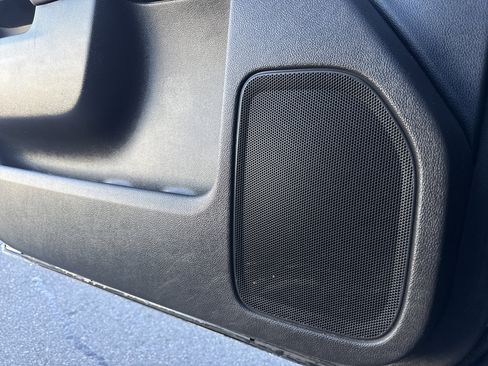 Used 2018 Chevrolet Silverado 1500 LT w/ Texas Edition image 12