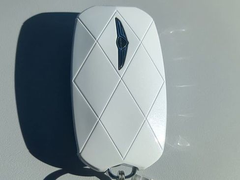 New 2026 Genesis GV70 2.5T Advanced image 27