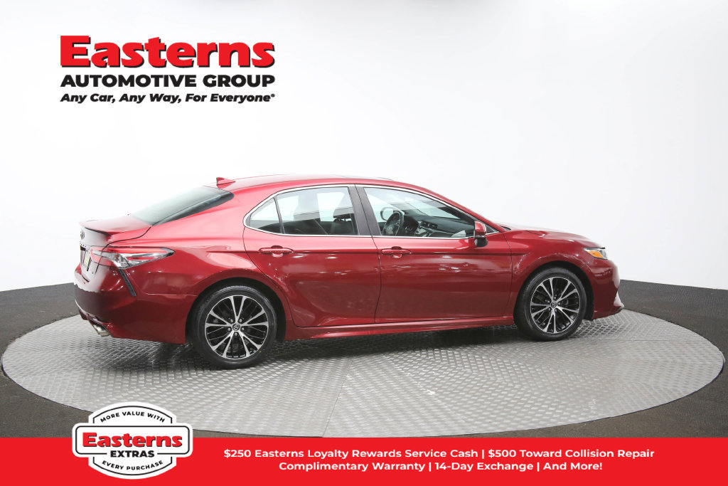 Used 2018 Toyota Camry SE w/ Audio Package FWD image 45