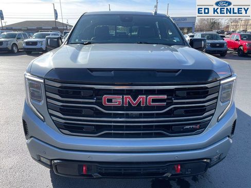 Used 2025 GMC Sierra 1500 AT4 w/ AT4 Premium Package image 25