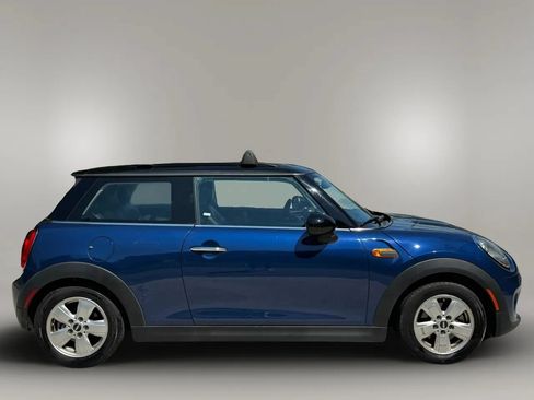 Used 2015 MINI Cooper 2-Door Hardtop FWD image 4