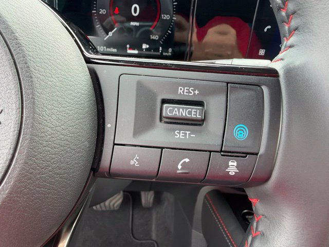 Used 2026 Nissan Kicks SR w/ Cold Weather Package AWD/4WD image 16
