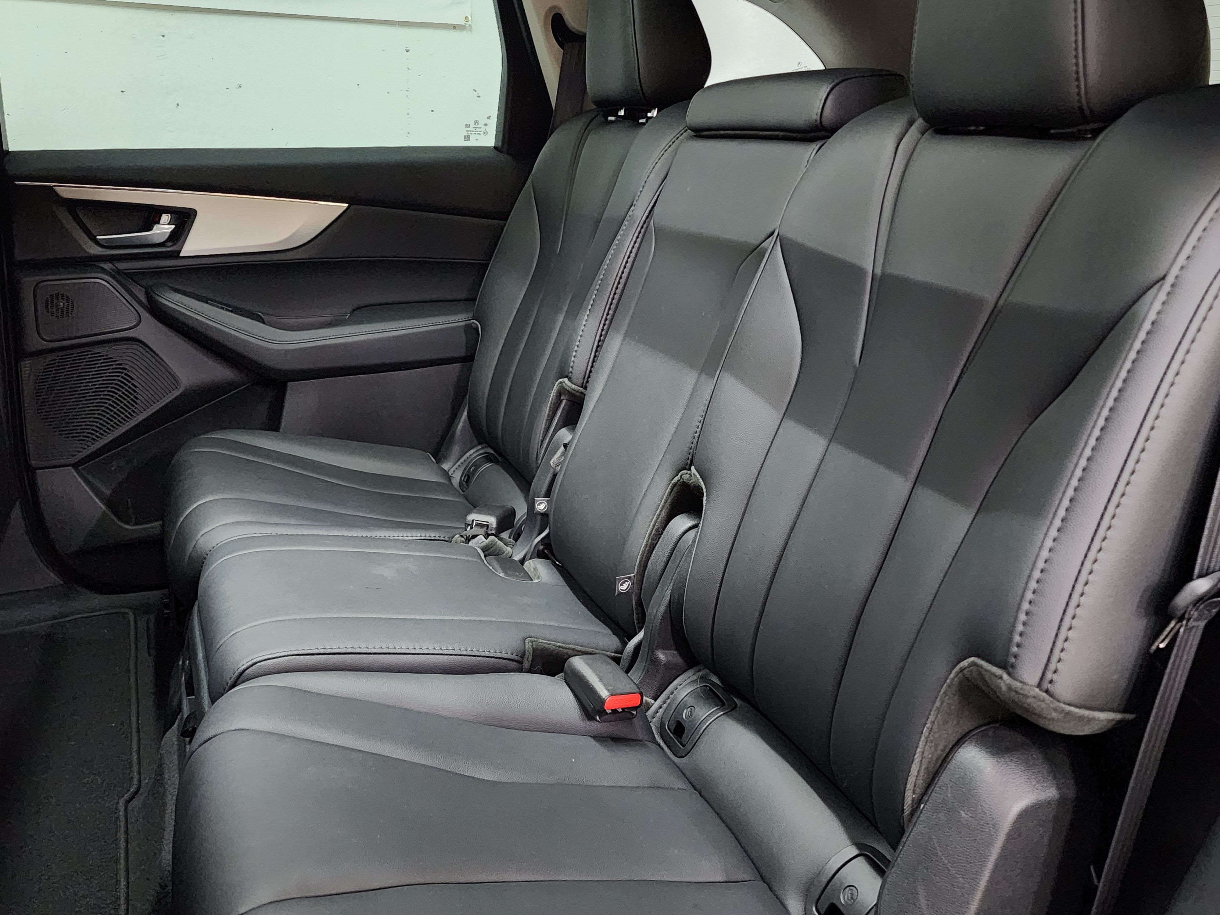 Used 2025 Acura MDX SH-AWD image 19
