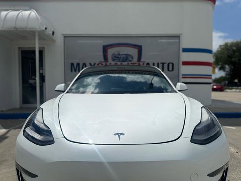 Used 2023 Tesla Model 3 Standard Range image 10