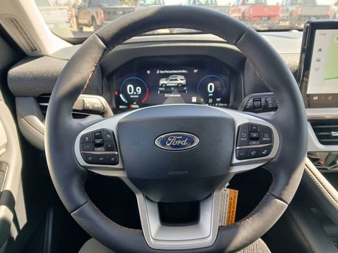 New 2026 Ford Explorer Active AWD/4WD image 14