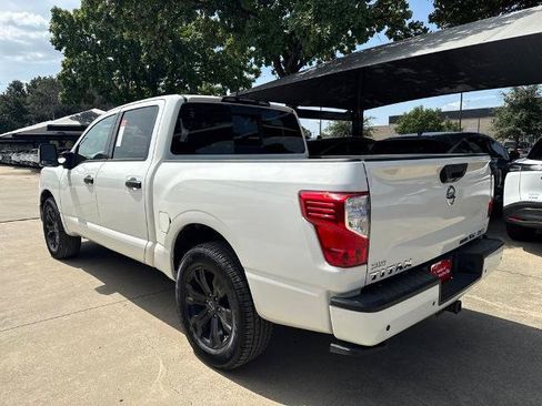 Certified 2023 Nissan Titan SV w/ SV Convenience Package AWD/4WD image 5