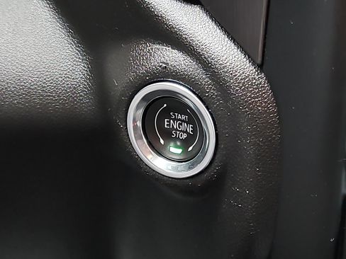 Used 2019 GMC Sierra 1500 AT4 w/ AT4 Premium Package image 22