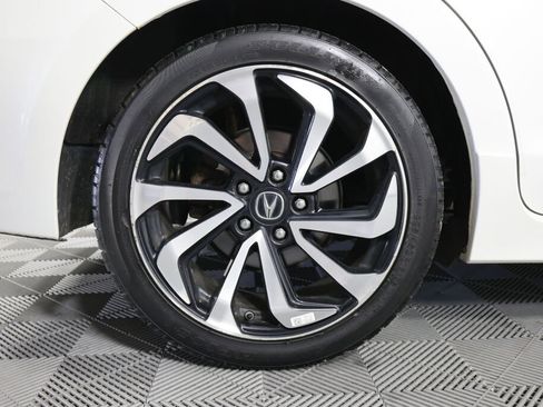 Used 2018 Acura ILX w/ Special Edition Package FWD image 7