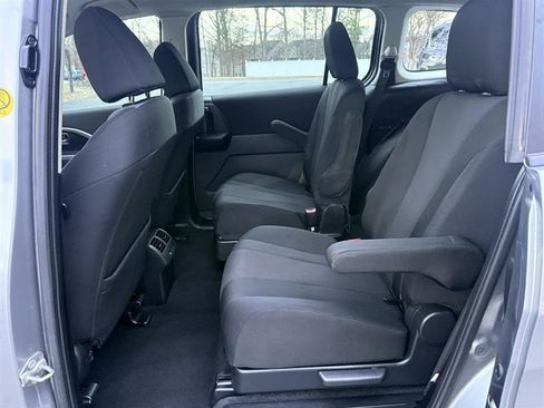 Used 2015 MAZDA MAZDA5 Sport image 19