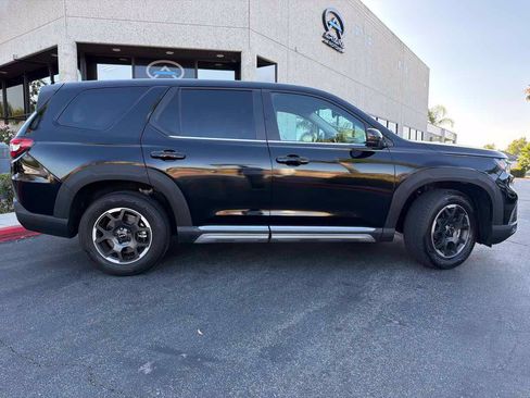 Used 2024 Honda Pilot EX-L image 11