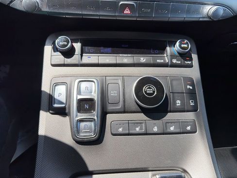 Used 2022 Hyundai Palisade Calligraphy FWD image 25