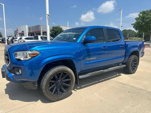 Used 2016 Toyota Tacoma SR5 w/ Towing Package RWD image 1